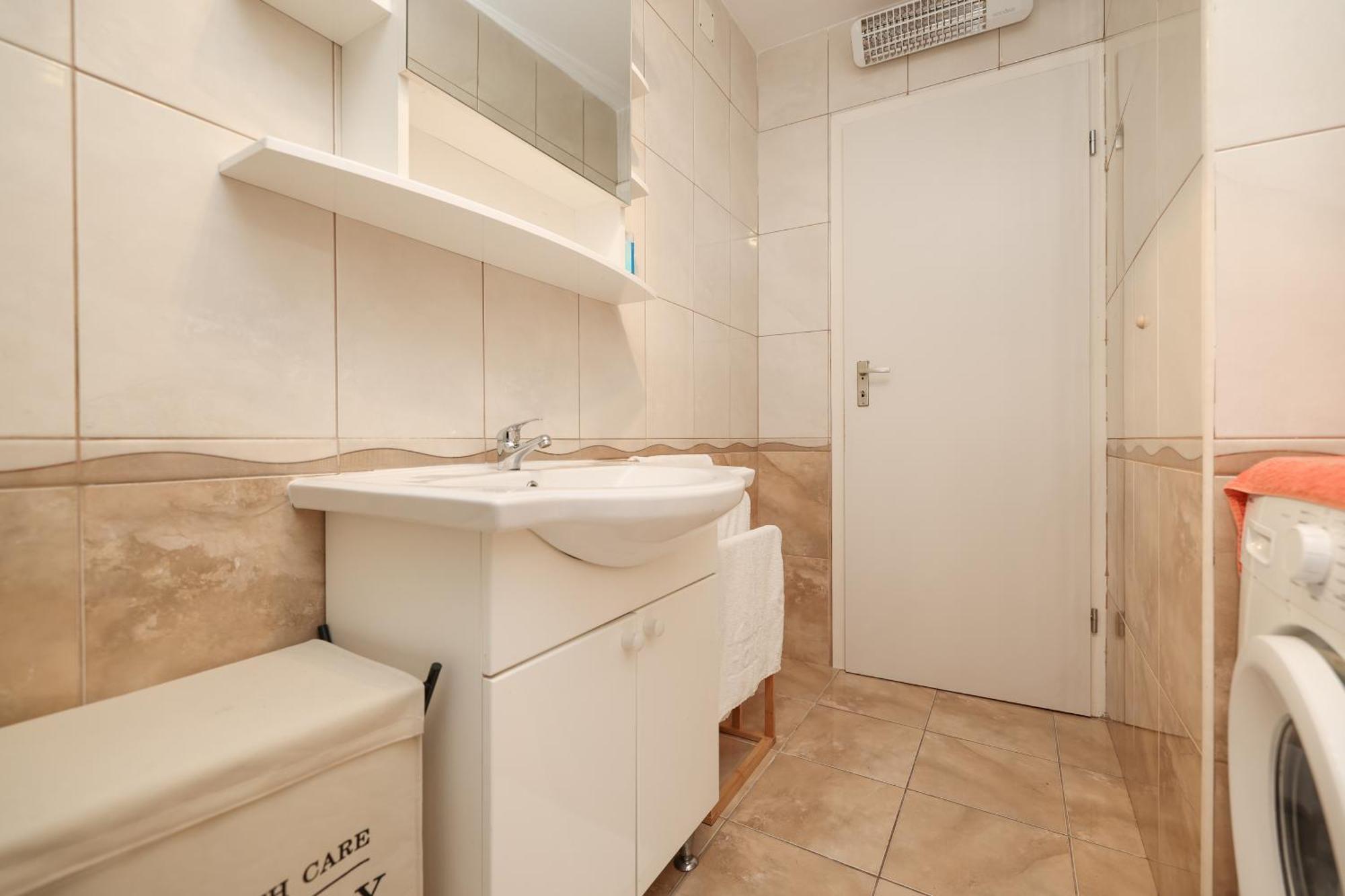 Viva - 2 Bedroom Apt In City Centar 자다르 외부 사진