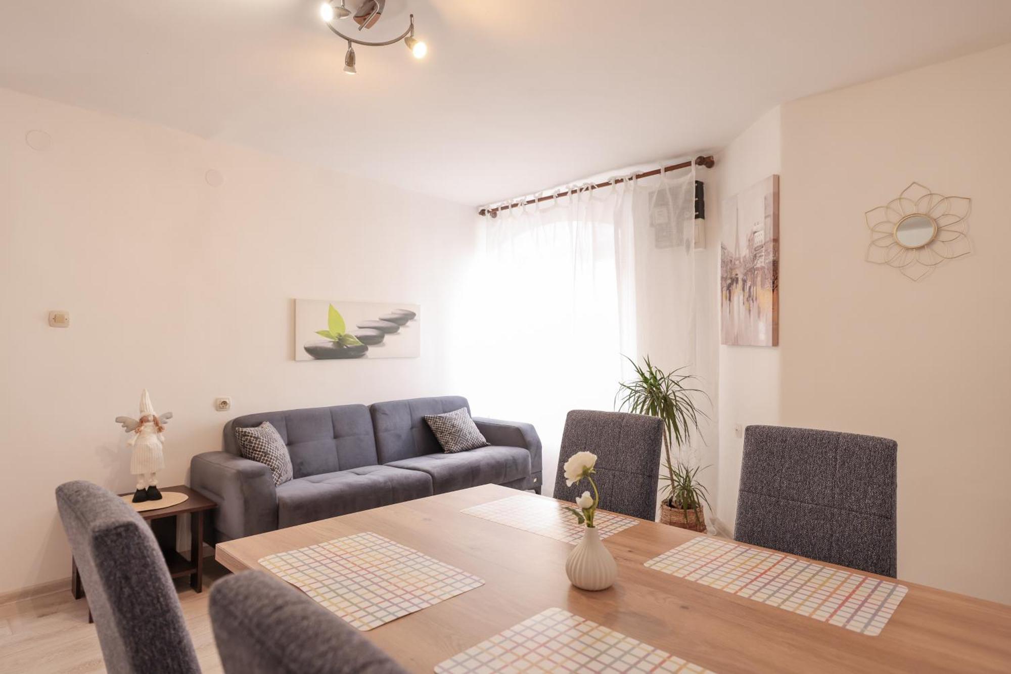 Viva - 2 Bedroom Apt In City Centar 자다르 외부 사진
