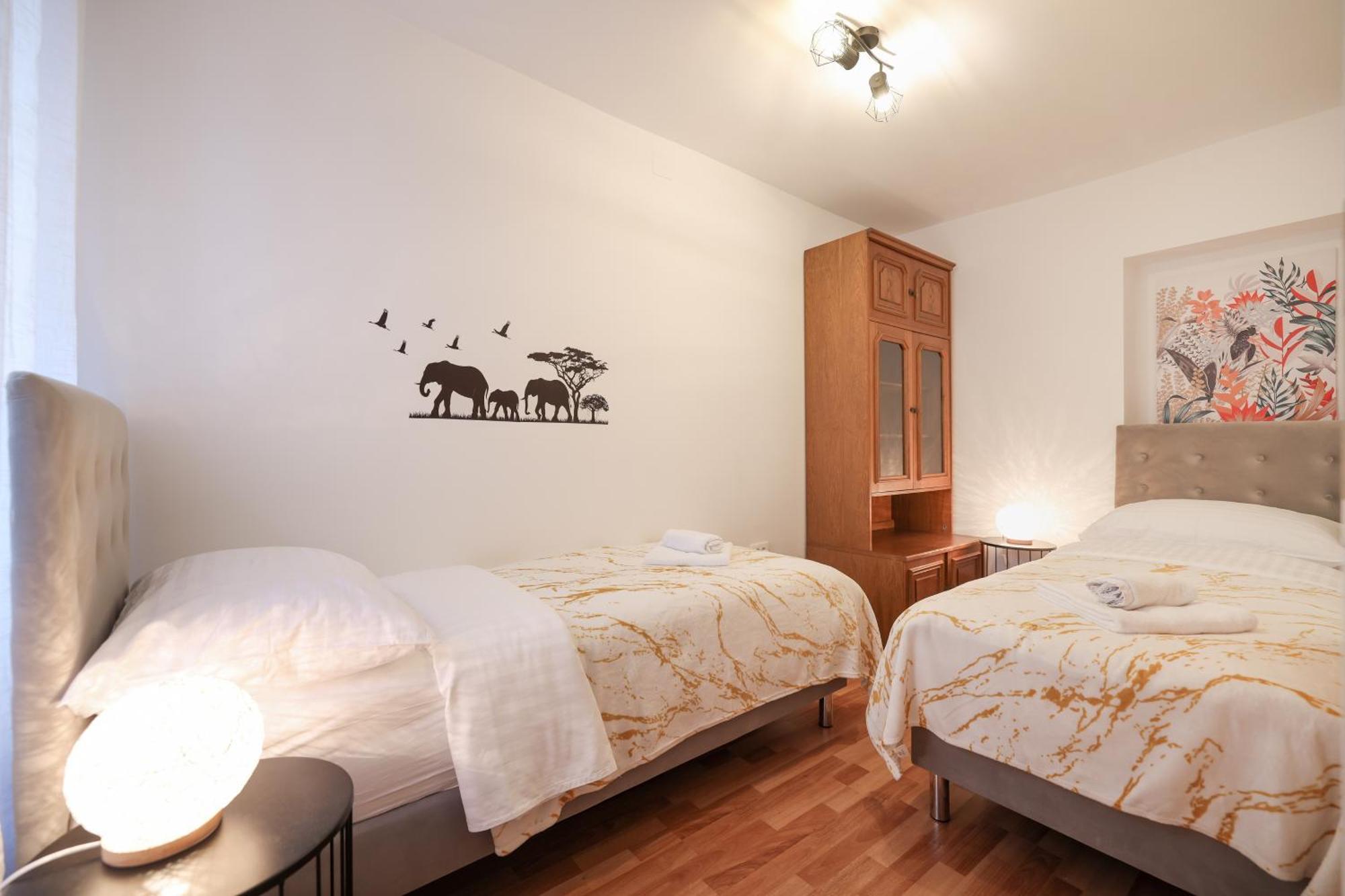 Viva - 2 Bedroom Apt In City Centar 자다르 외부 사진